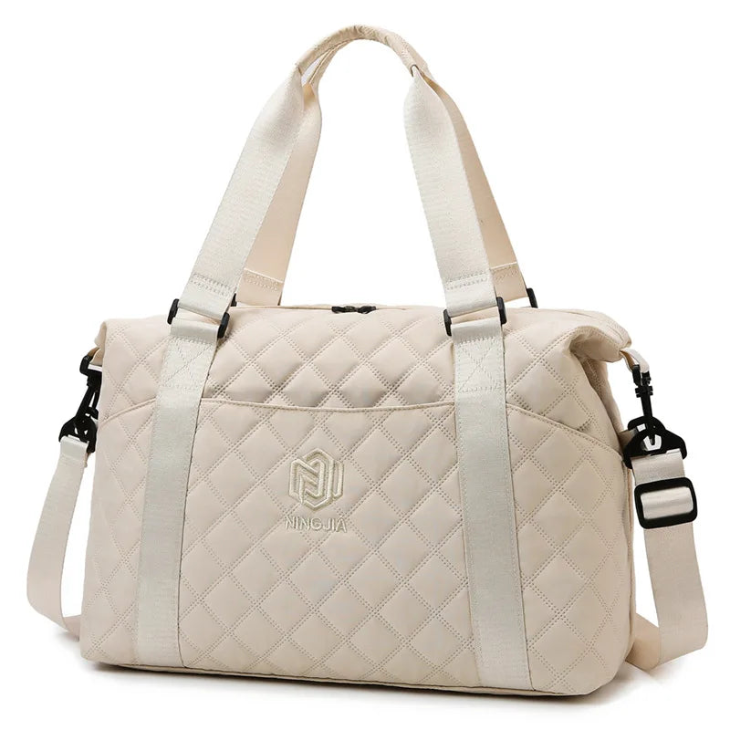 Essential Quilted Sports/Travel Bag