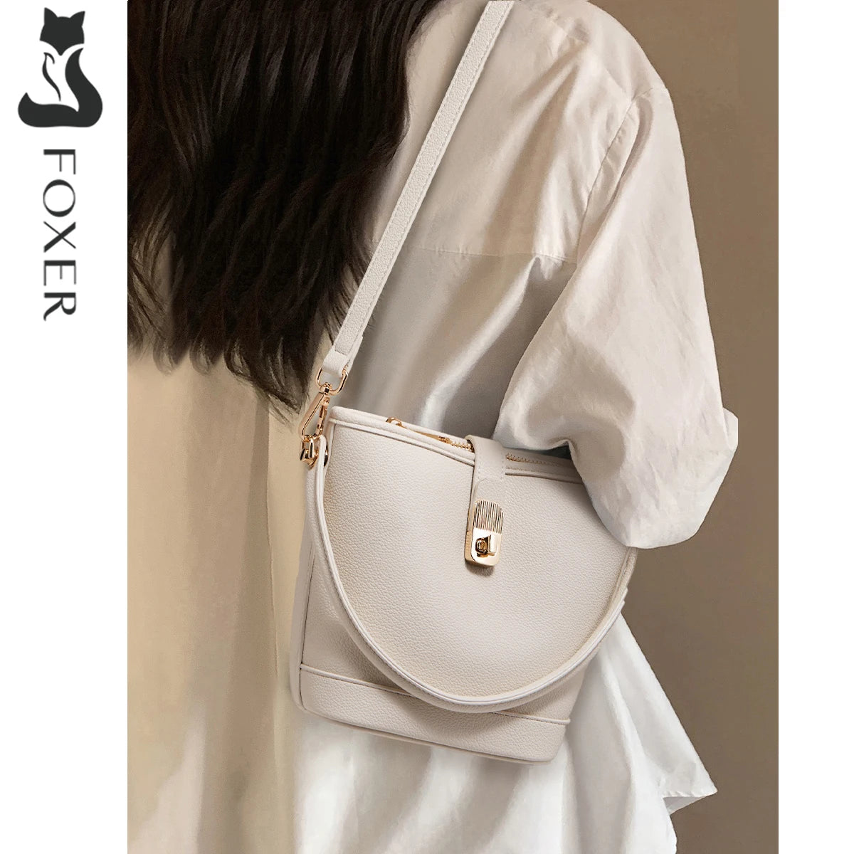 Bolso Cubo FOXER Lock 2025 - Estilo Minimalista y Capacidad Elegante