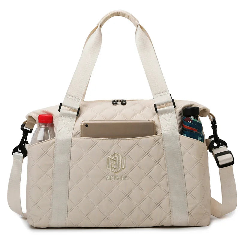 Essential Quilted Sports/Travel Bag