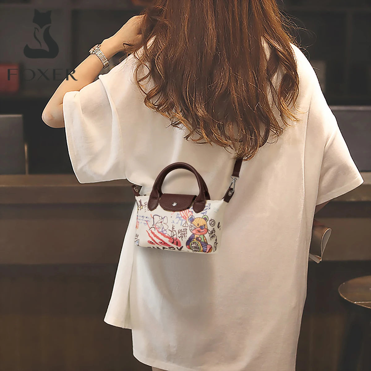 Bolso de Mano para mujer Chic Mini Tote FOXER 2025 "Artistic Graffiti" - Creatividad en Movimiento