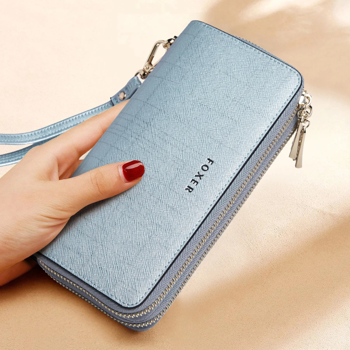 Billetera Larga FOXER para damas: Organización Premium en colores Glaciares