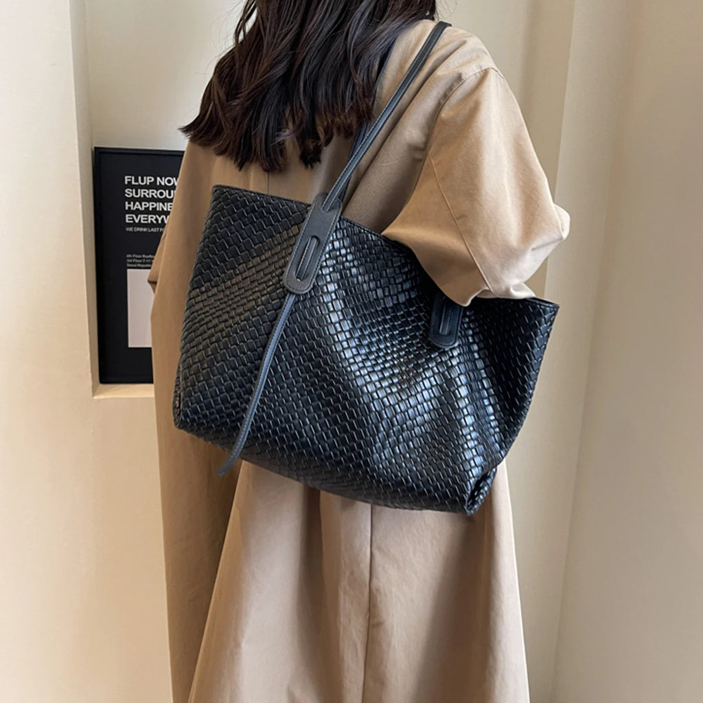 2025 Otoño e Invierno Bolso Tote FOXER Tejido: Elegancia Artesanal y Máxima Capacidad