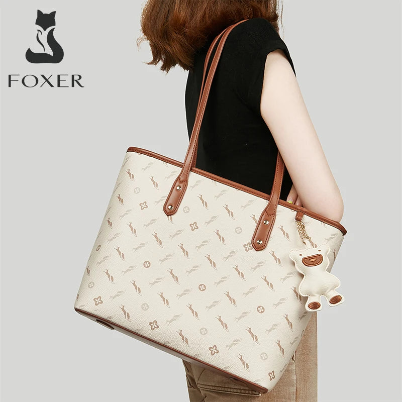 Bolso Tote FOXER para mujer con Estampado Monogram y Charm de gran tamaño para tu viaje u oficina