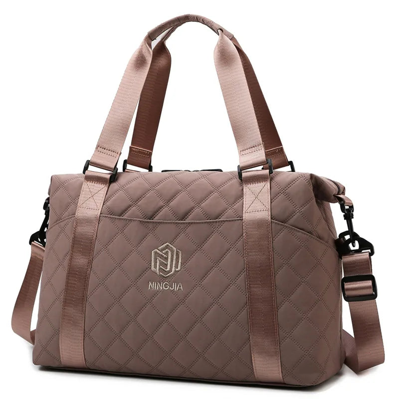 Essential Quilted Sports/Travel Bag