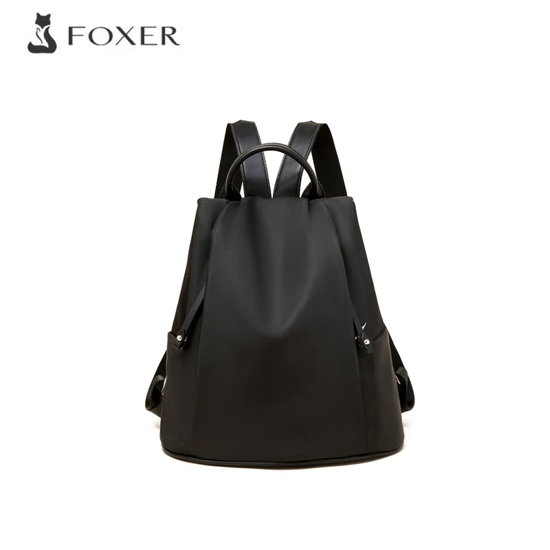 Mochila de tela FOXER 2025 Casual Antirrobo en Nylon Impermeable | Estilo Beige/Nude Elegante