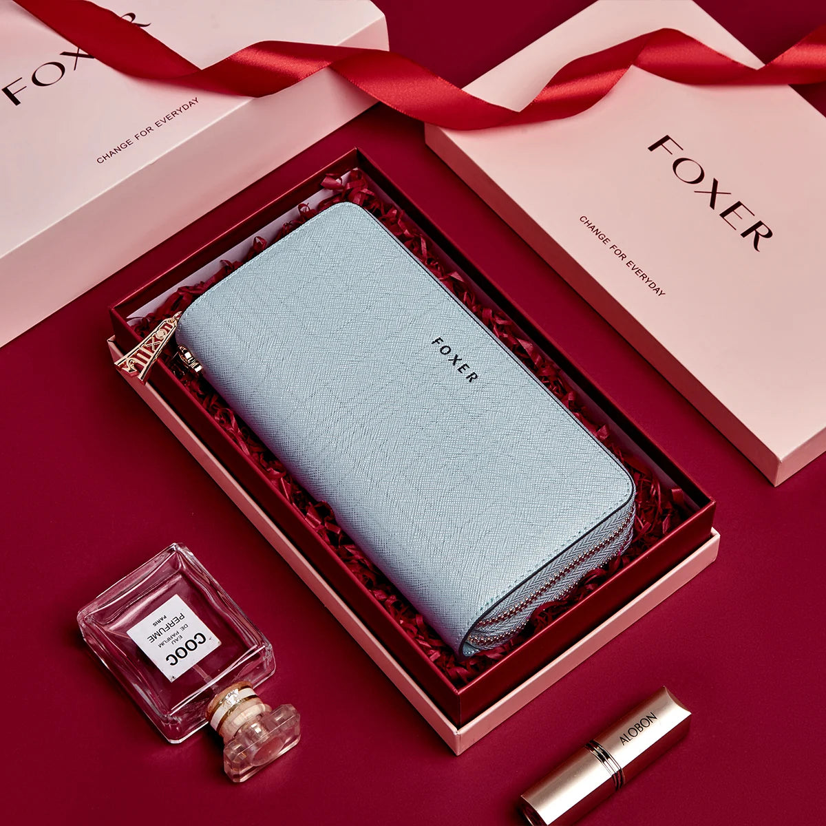 Billetera Larga FOXER para damas: Organización Premium en colores Glaciares