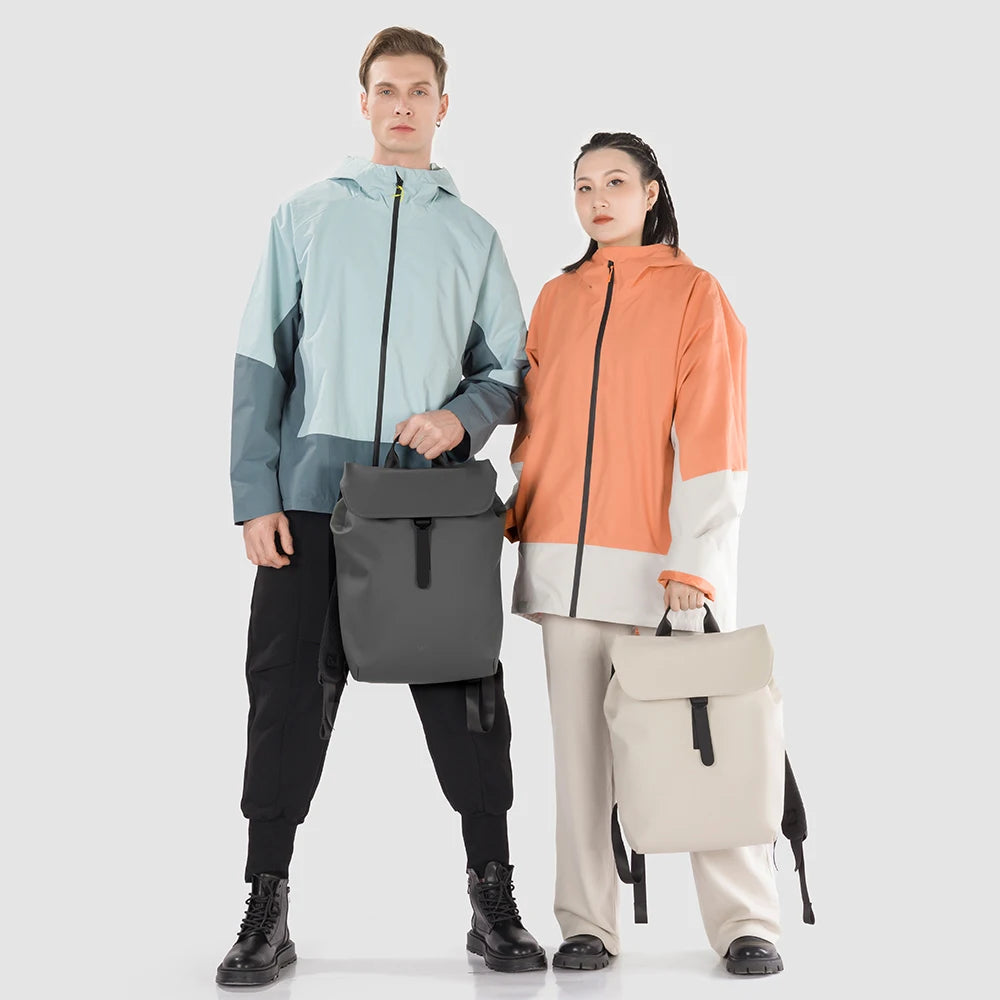 Mochila "City Shield" - Minimalismo Impermeable y Confort ligera para laptop de 14 pulgadas